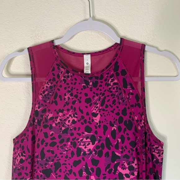 Lululemon womens sculpt tank purple animal printed athletic sleeveless top 4 NEW - Picture 3 of 8